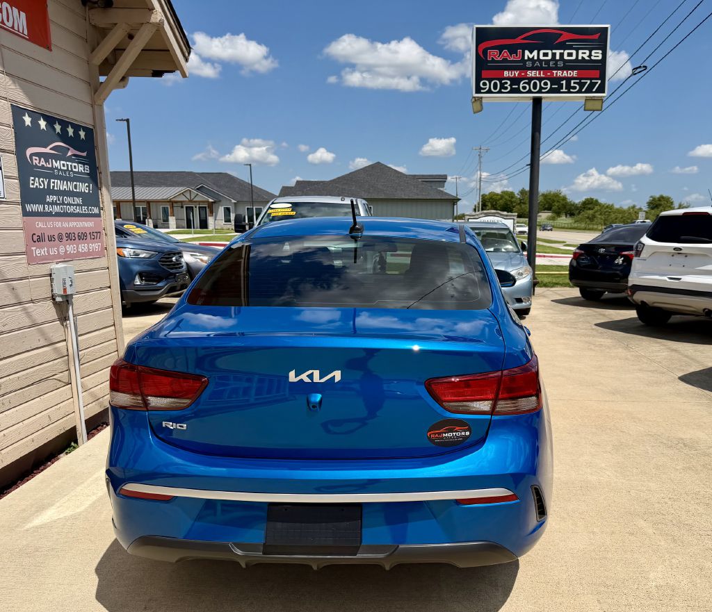 Photo 12 of this KIA RIO