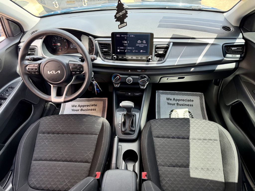Photo 32 of this KIA RIO