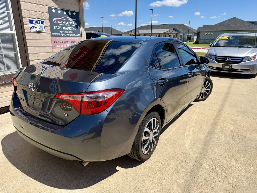 Photo 8 of this TOYOTA COROLLA