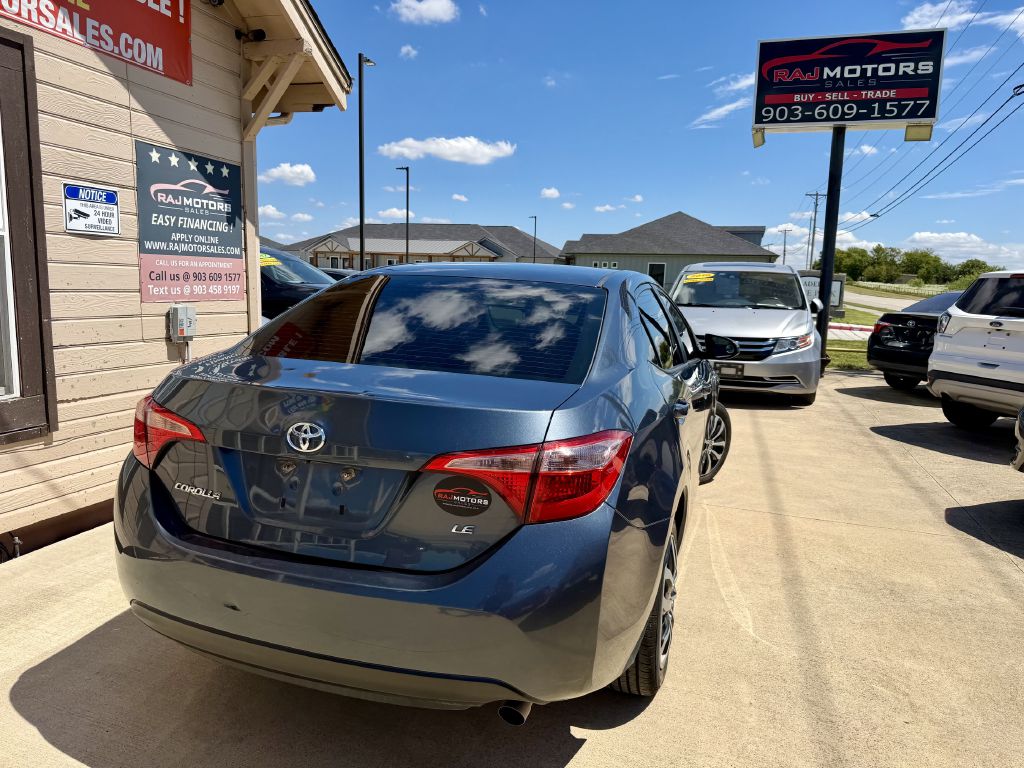 Photo 9 of this TOYOTA COROLLA