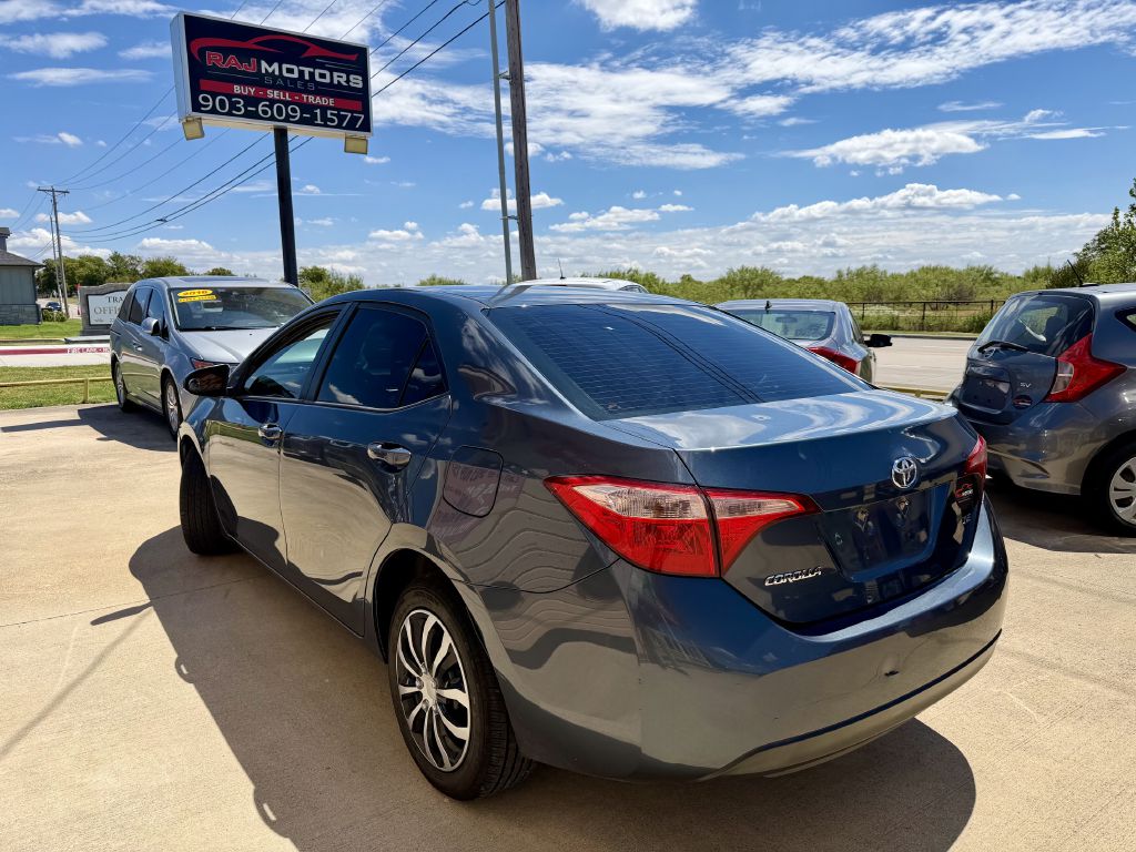 Photo 11 of this TOYOTA COROLLA