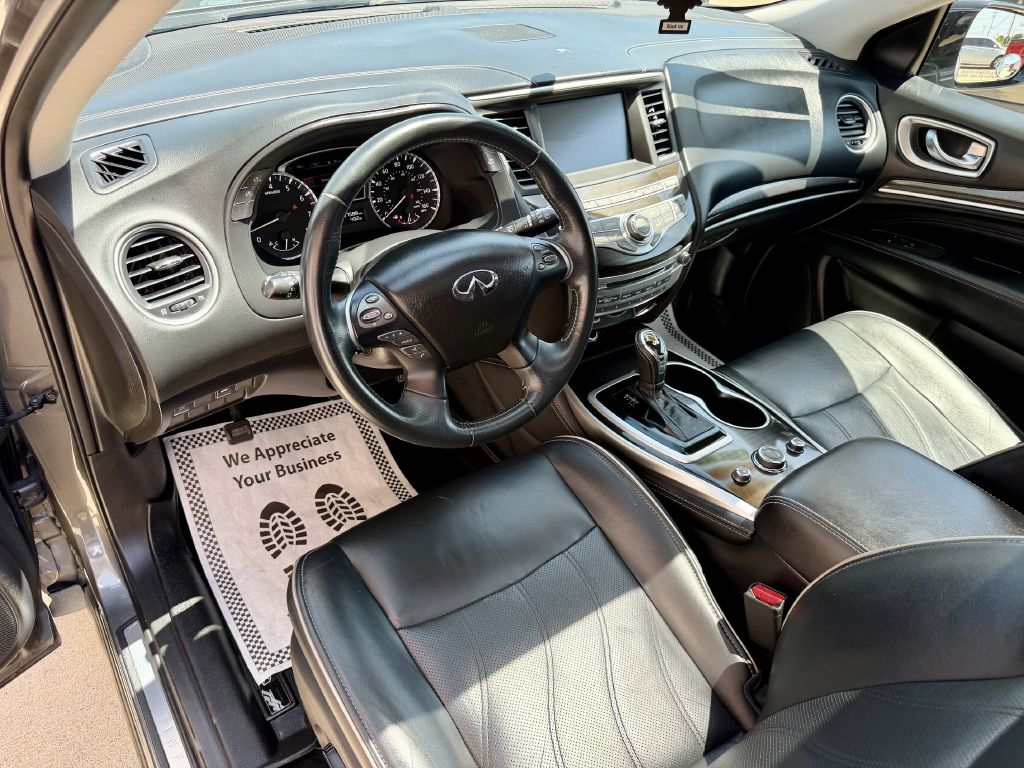 Photo 21 of this INFINITI QX60