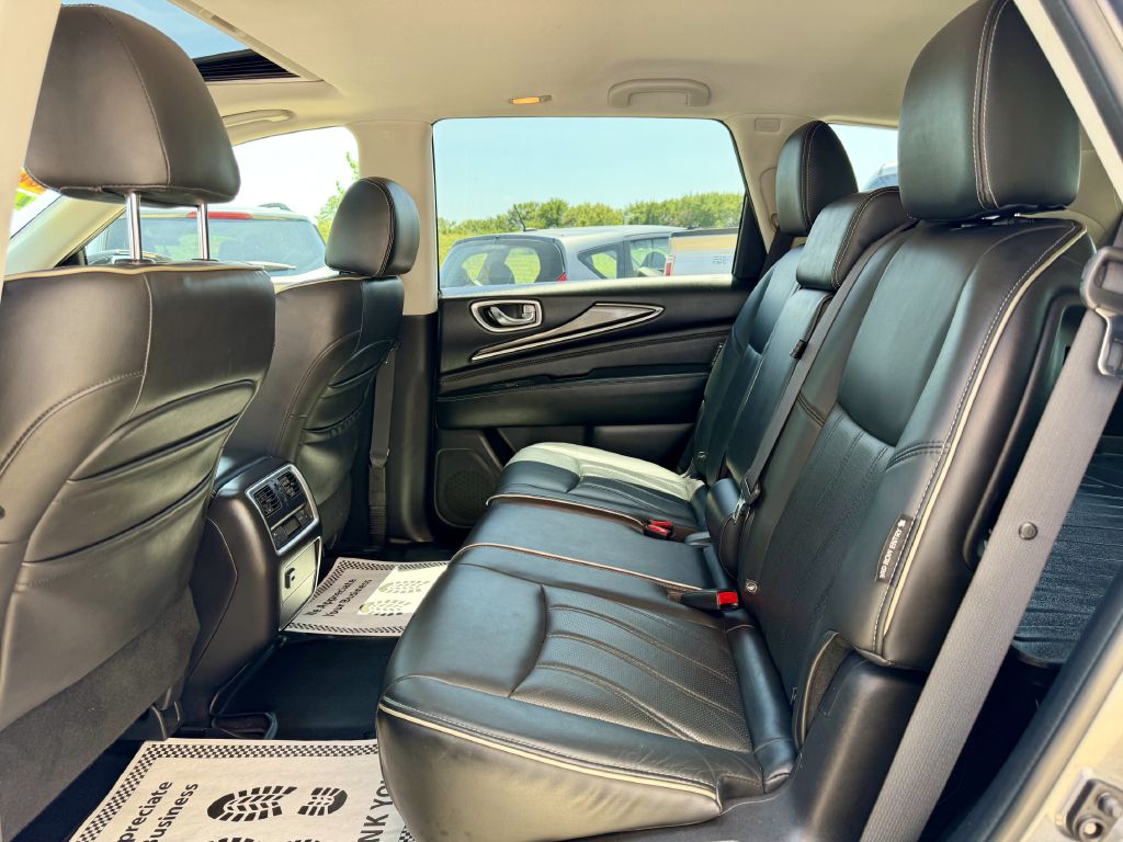 Photo 23 of this INFINITI QX60