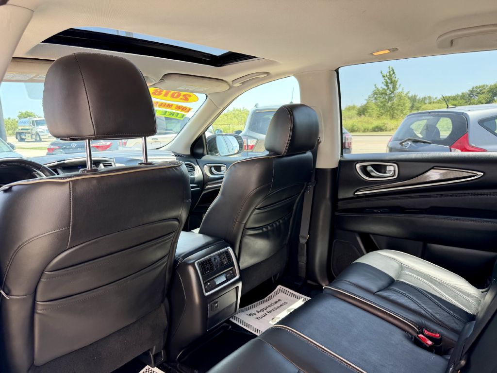 Photo 24 of this INFINITI QX60