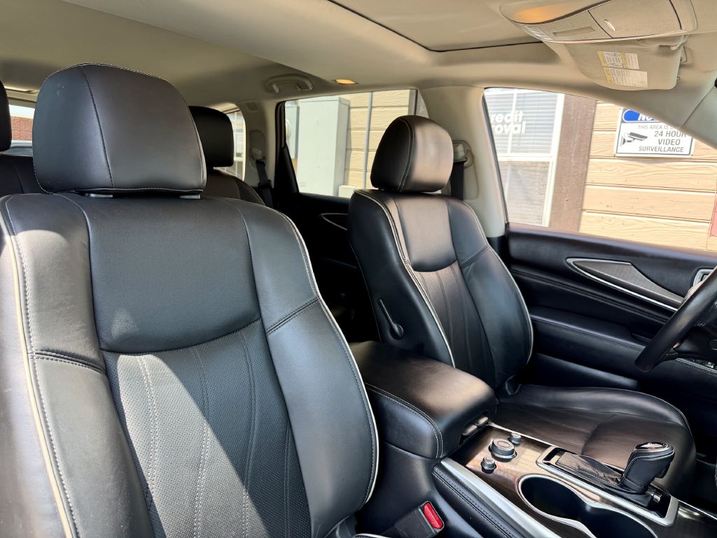 Photo 28 of this INFINITI QX60