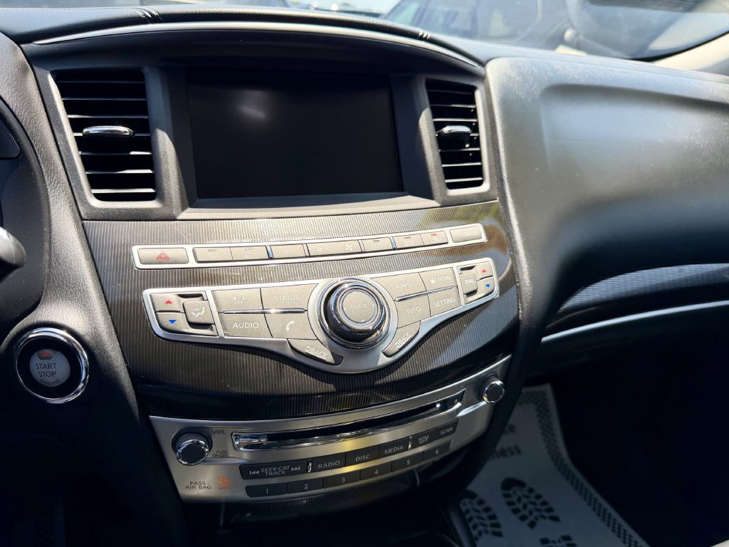Photo 33 of this INFINITI QX60
