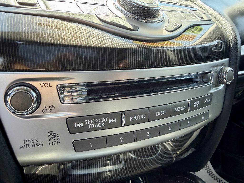 Photo 35 of this INFINITI QX60