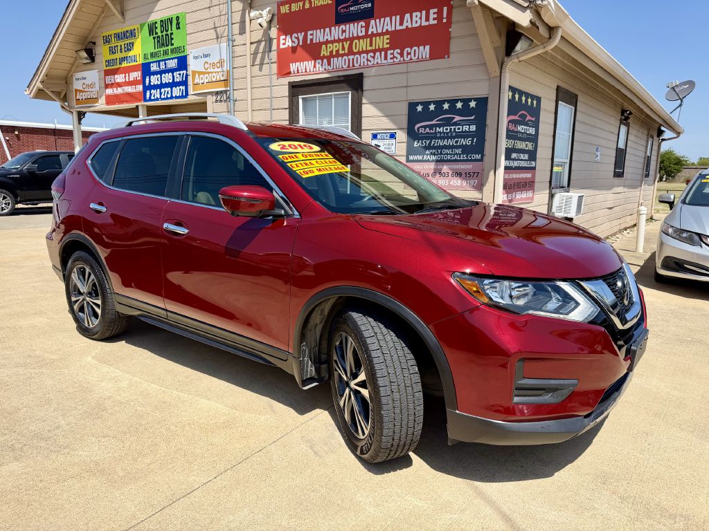 Photo 9 of this NISSAN ROGUE