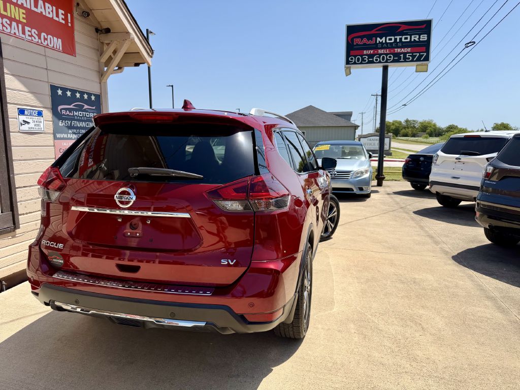 Photo 12 of this NISSAN ROGUE