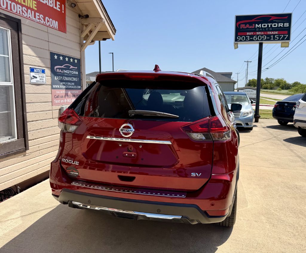 Photo 13 of this NISSAN ROGUE