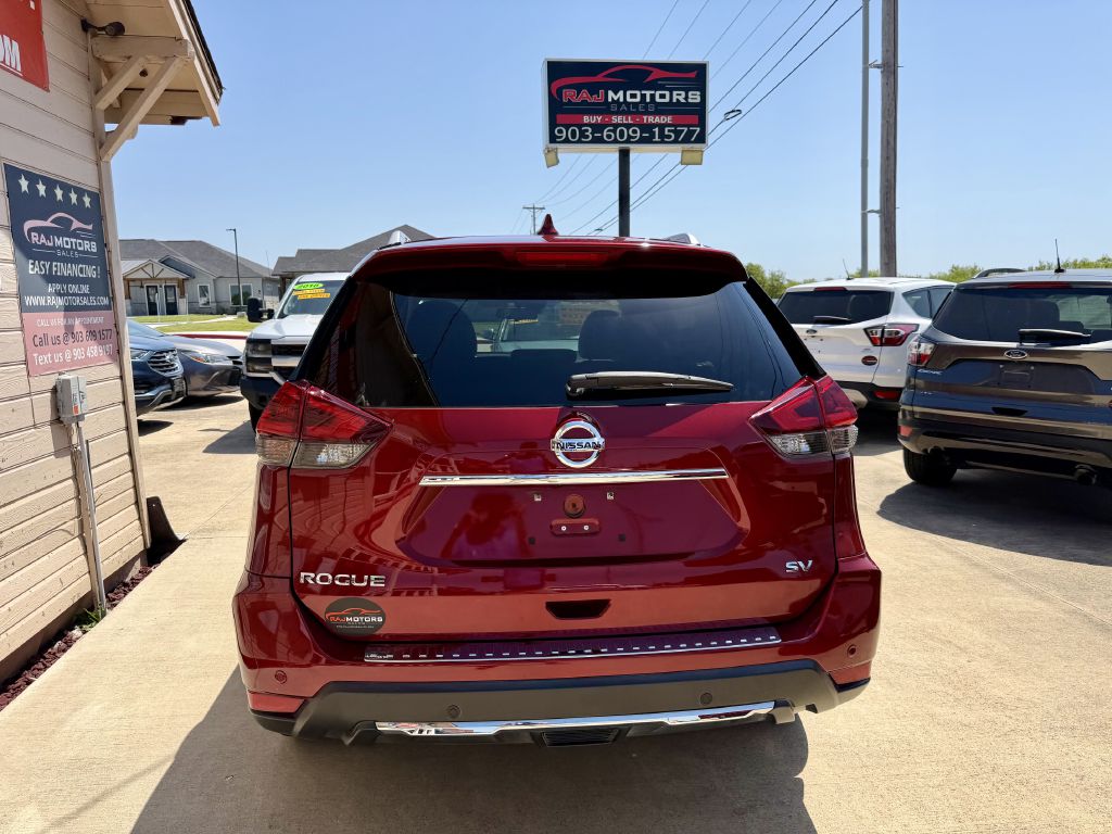 Photo 14 of this NISSAN ROGUE