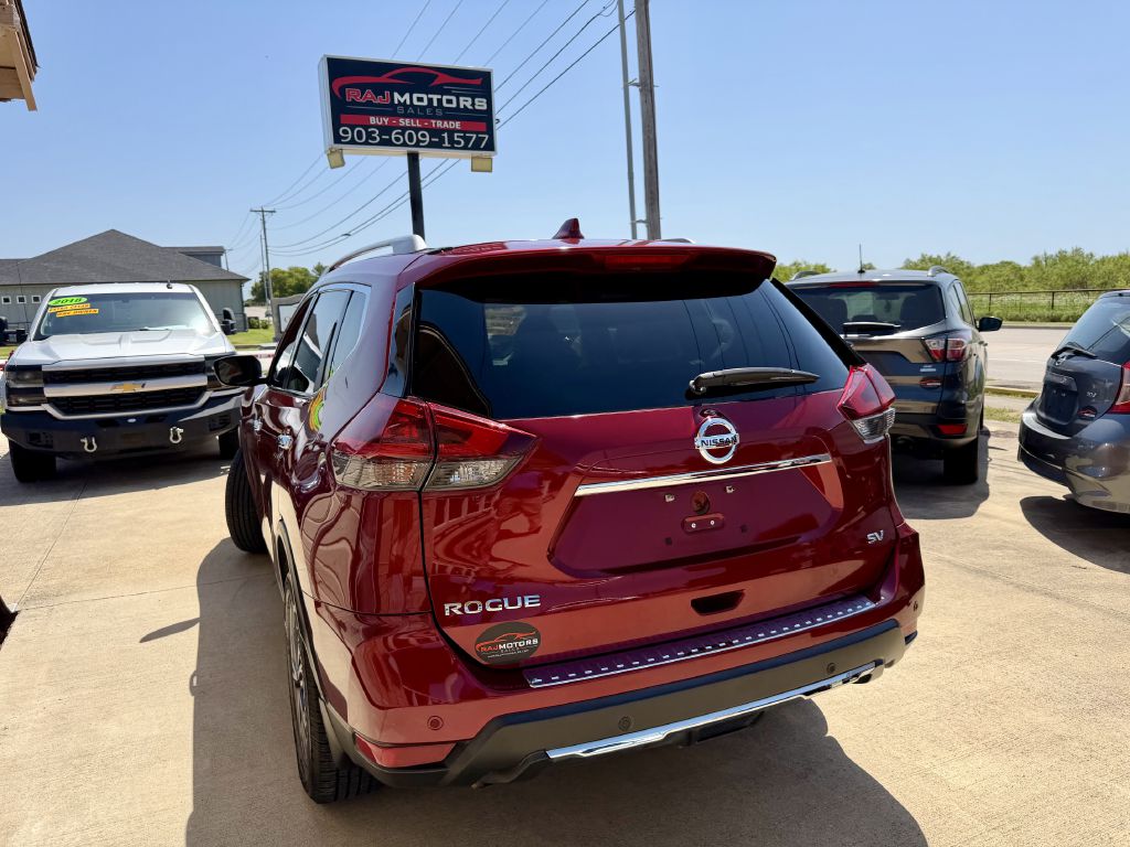 Photo 15 of this NISSAN ROGUE