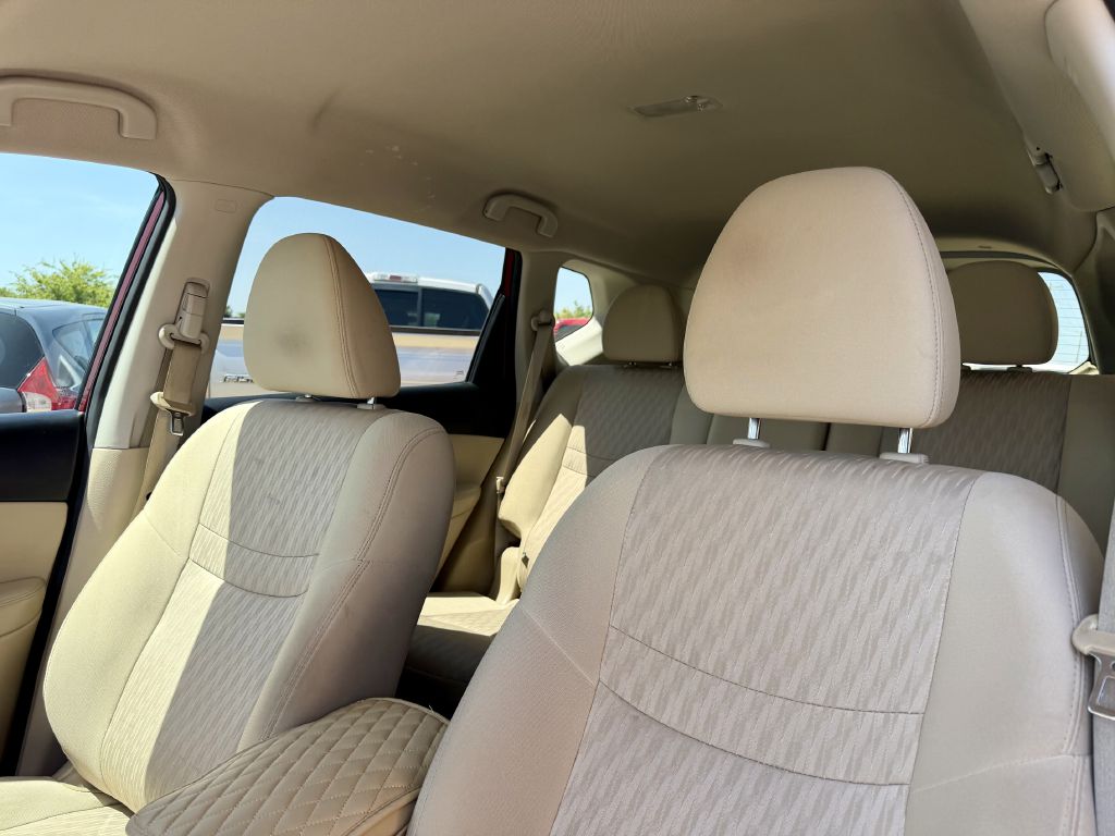 Photo 23 of this NISSAN ROGUE