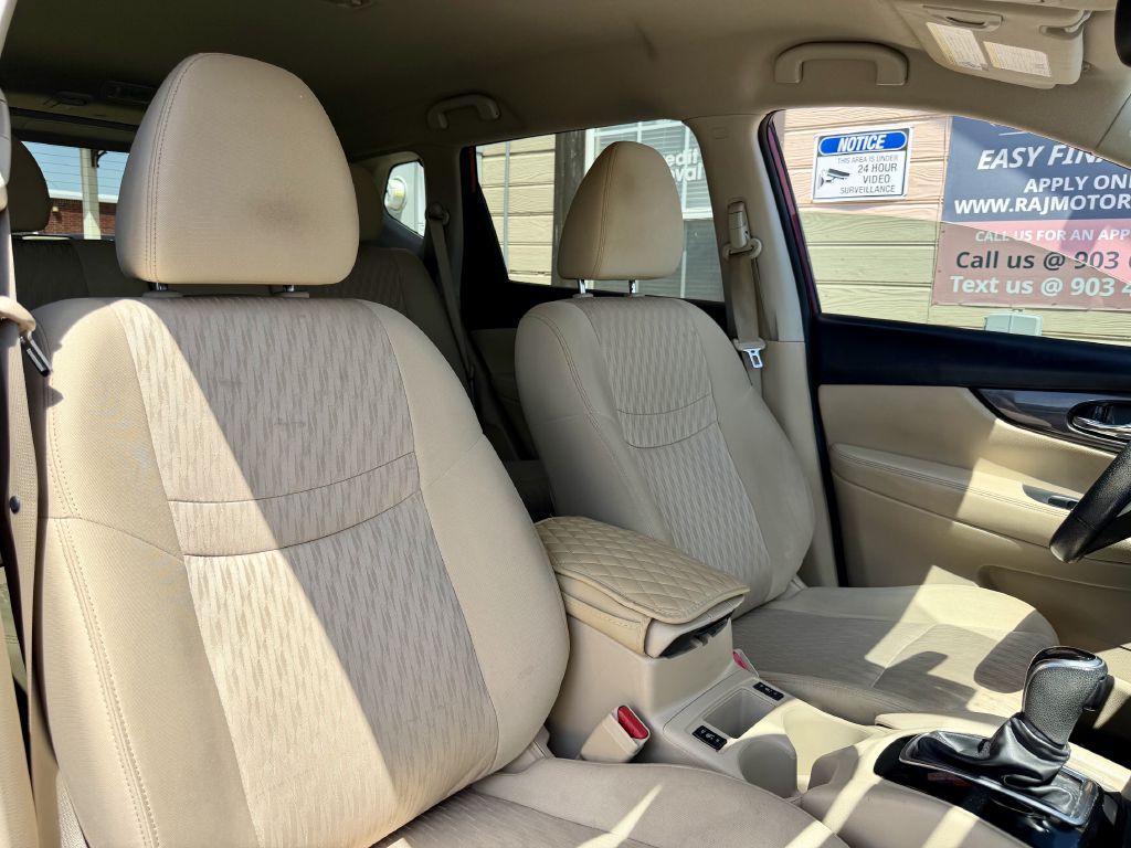 Photo 31 of this NISSAN ROGUE