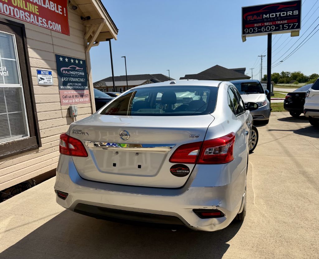 Photo 13 of this NISSAN SENTRA