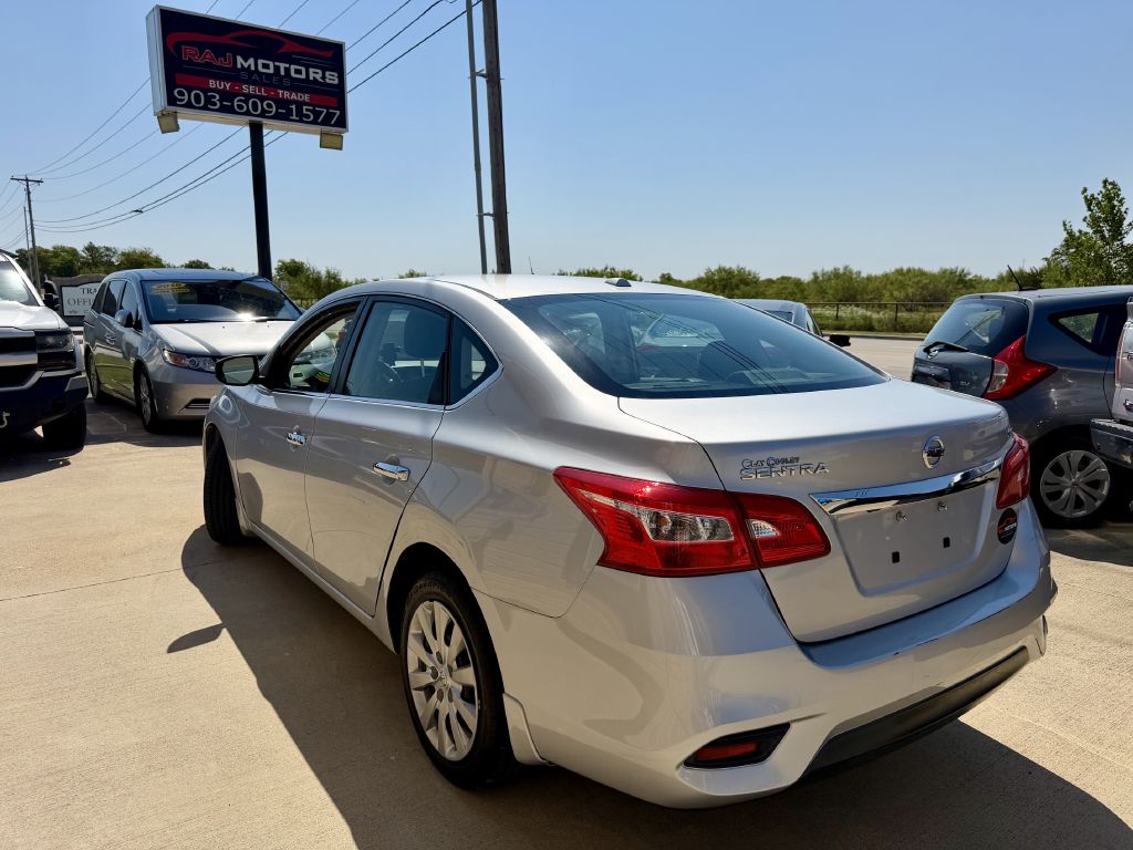 Photo 16 of this NISSAN SENTRA