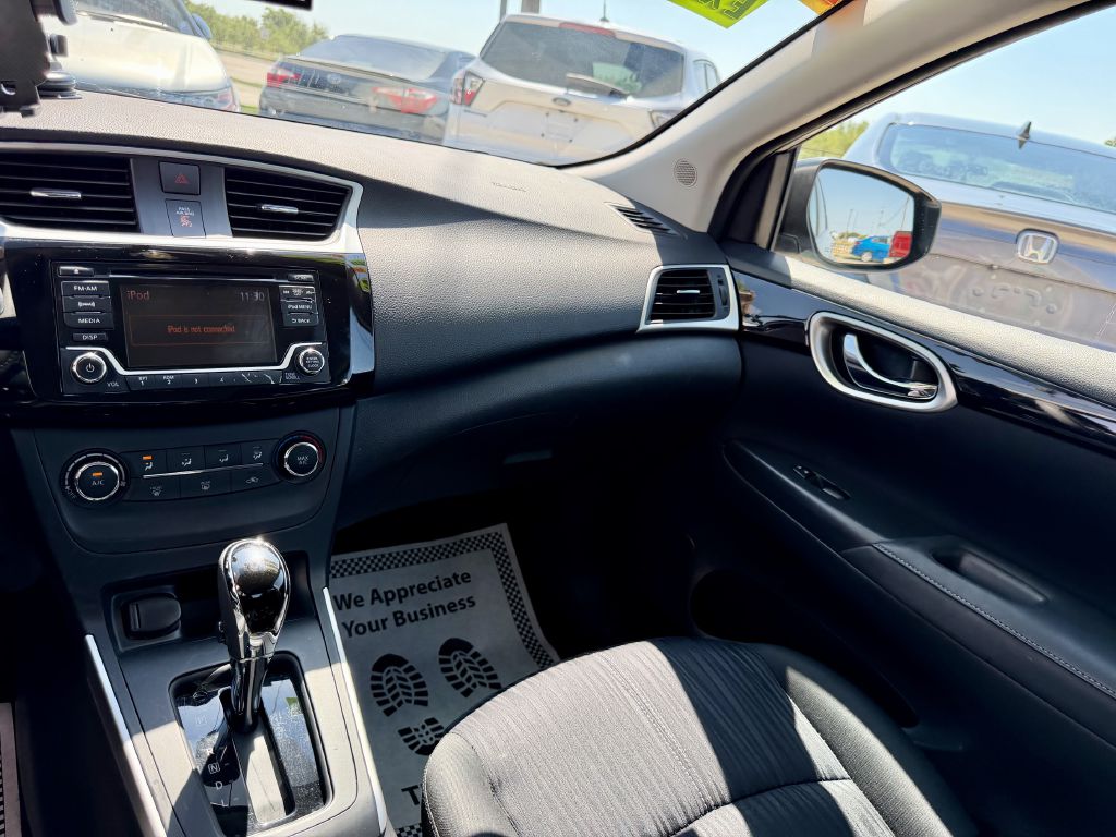 Photo 20 of this NISSAN SENTRA