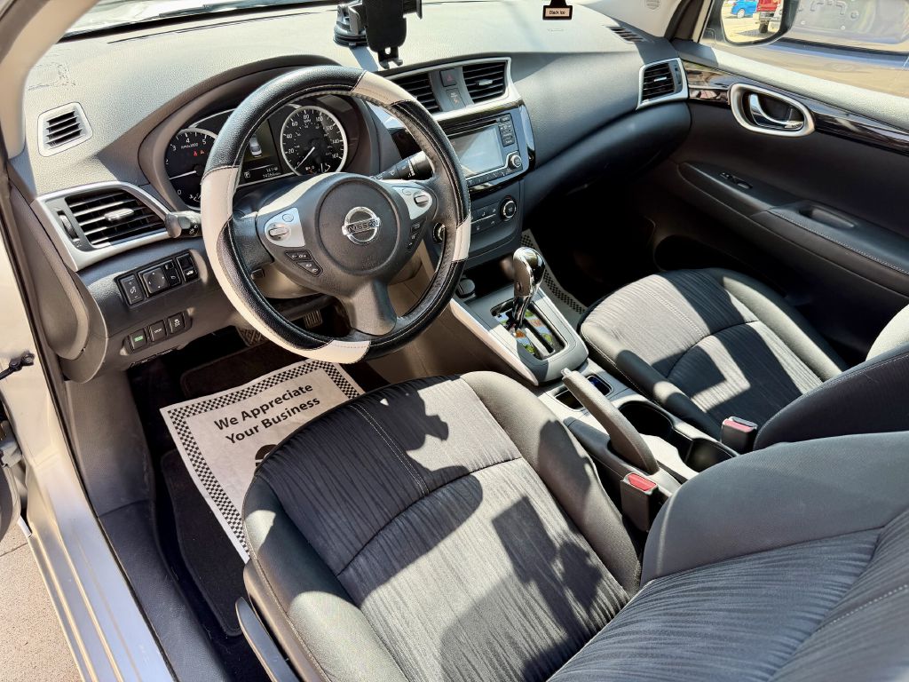 Photo 22 of this NISSAN SENTRA