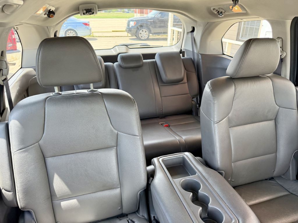 Photo 30 of this HONDA ODYSSEY
