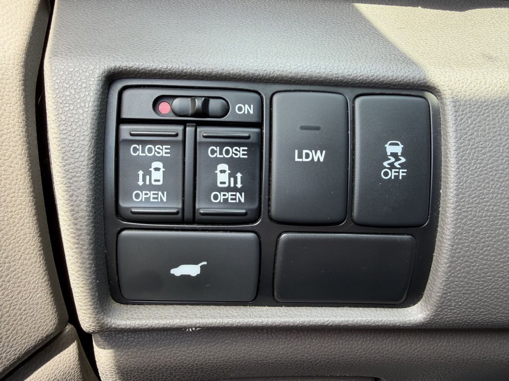 Photo 37 of this HONDA ODYSSEY