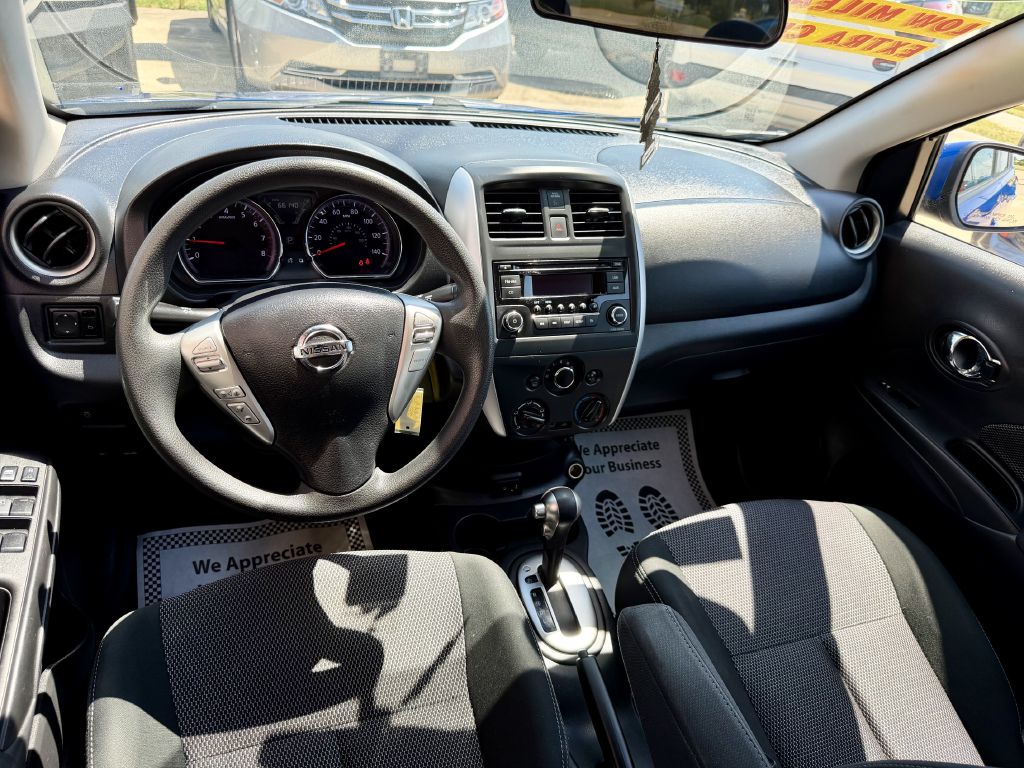 Photo 26 of this NISSAN VERSA