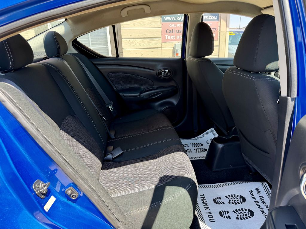 Photo 29 of this NISSAN VERSA