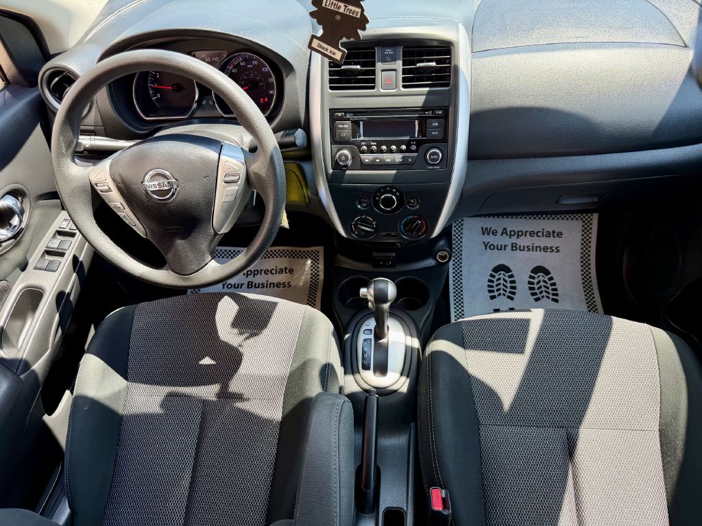 Photo 30 of this NISSAN VERSA
