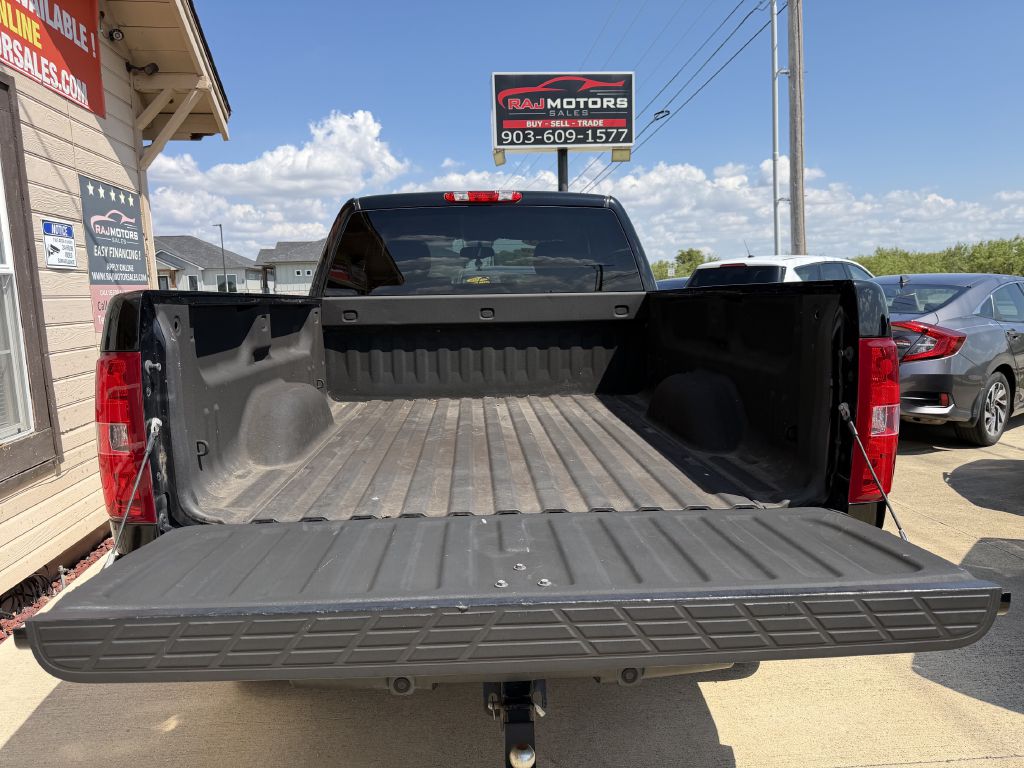 Photo 14 of this CHEVROLET SILVERADO 1500