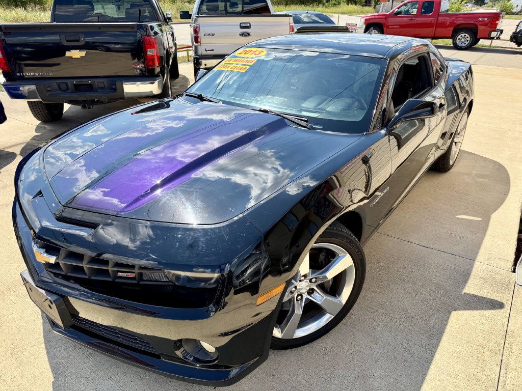 Photo 2 of this CHEVROLET CAMARO