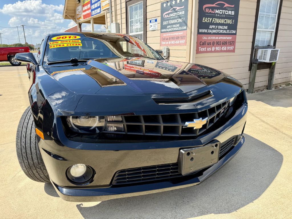 Photo 10 of this CHEVROLET CAMARO