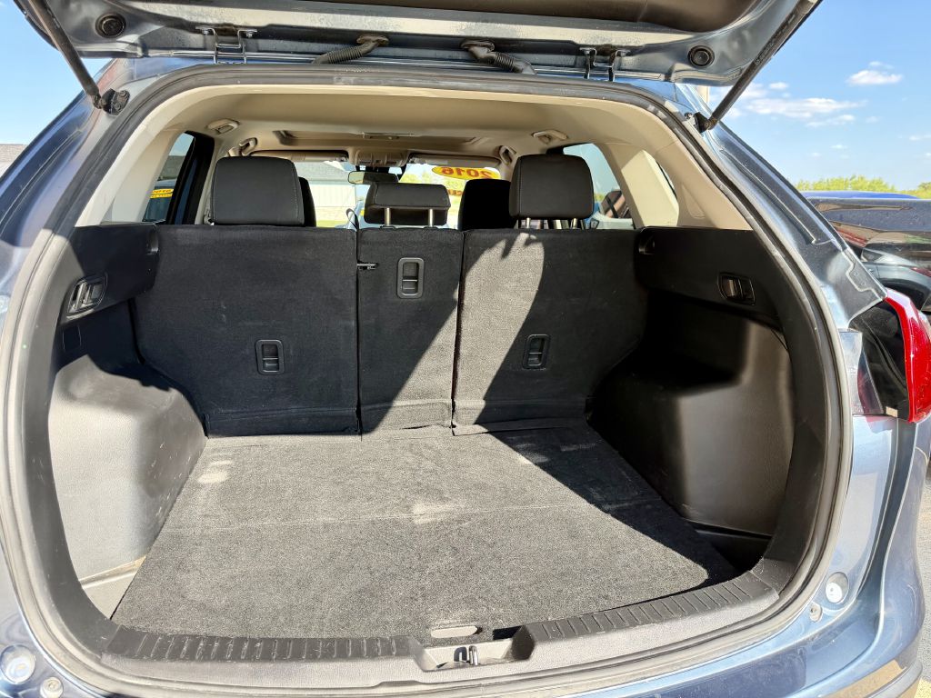 Photo 32 of this MAZDA CX-5