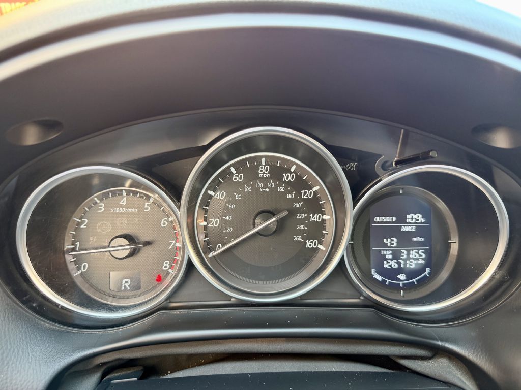 Photo 29 of this MAZDA CX-5