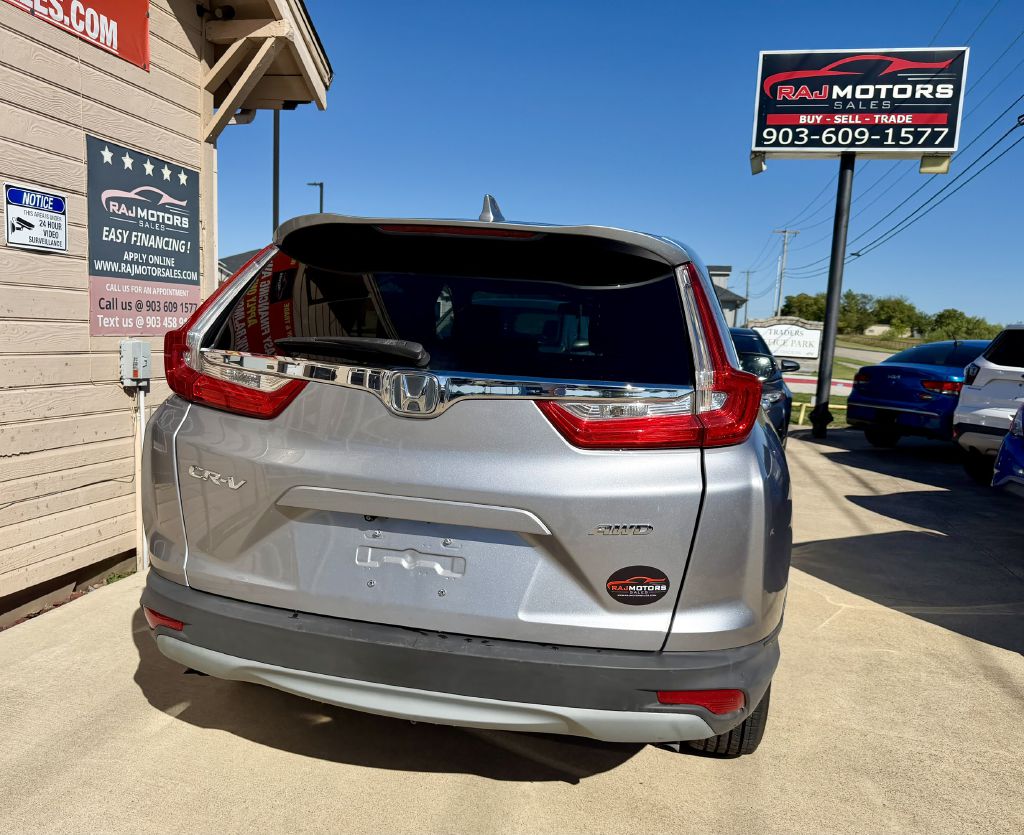 Photo 13 of this HONDA CR-V