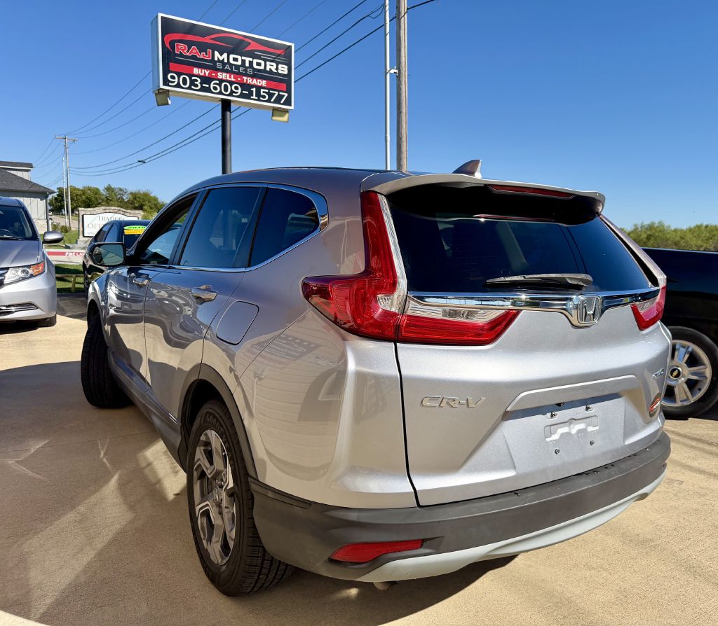 Photo 15 of this HONDA CR-V