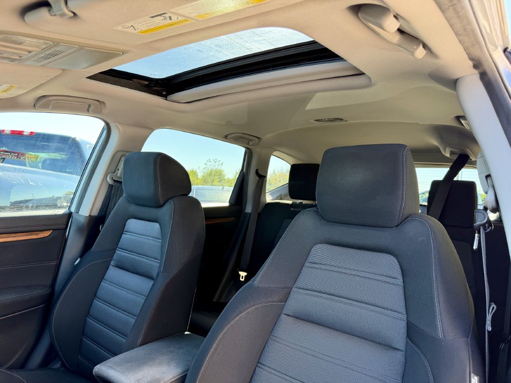 Photo 21 of this HONDA CR-V