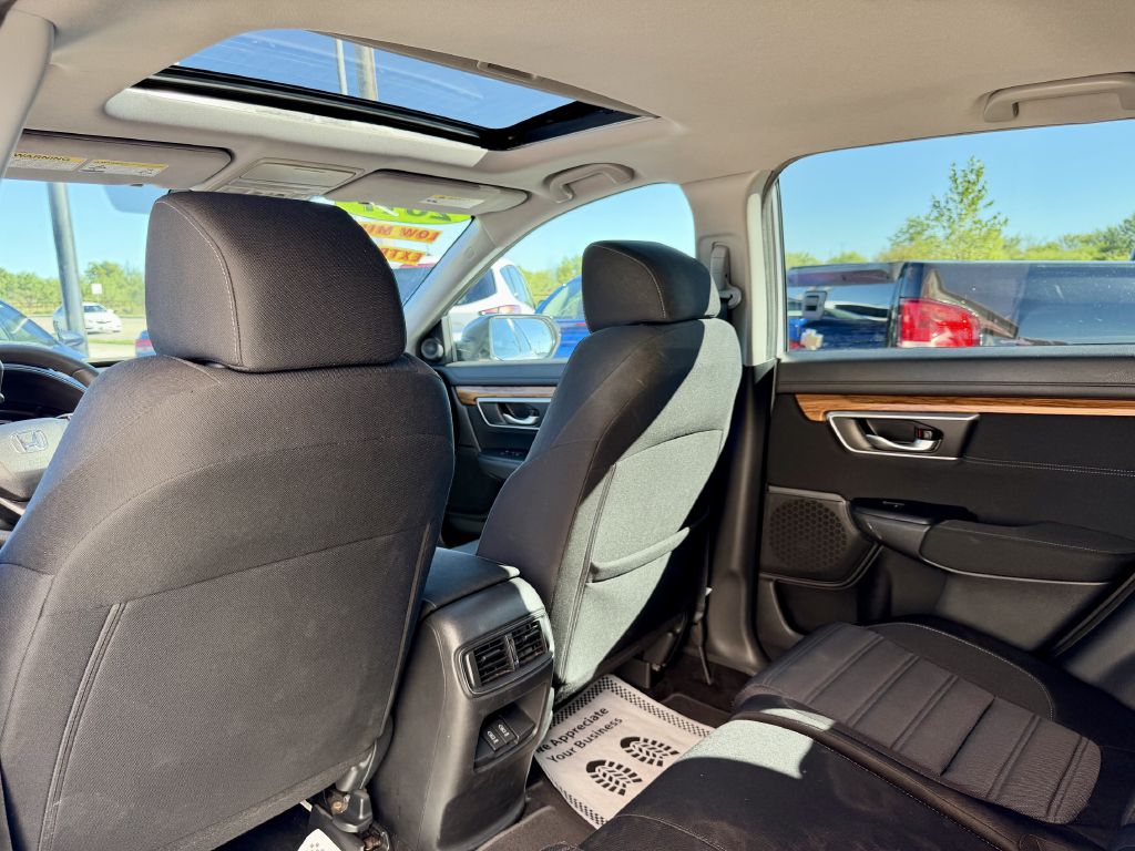 Photo 25 of this HONDA CR-V