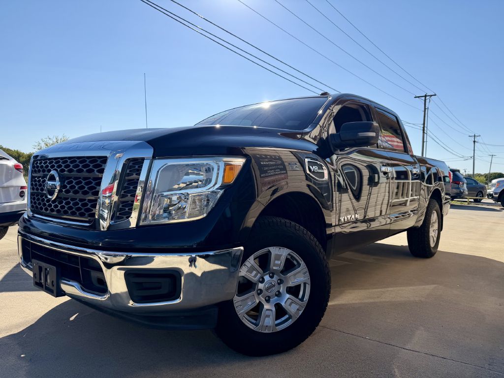 Photo 2 of this NISSAN TITAN