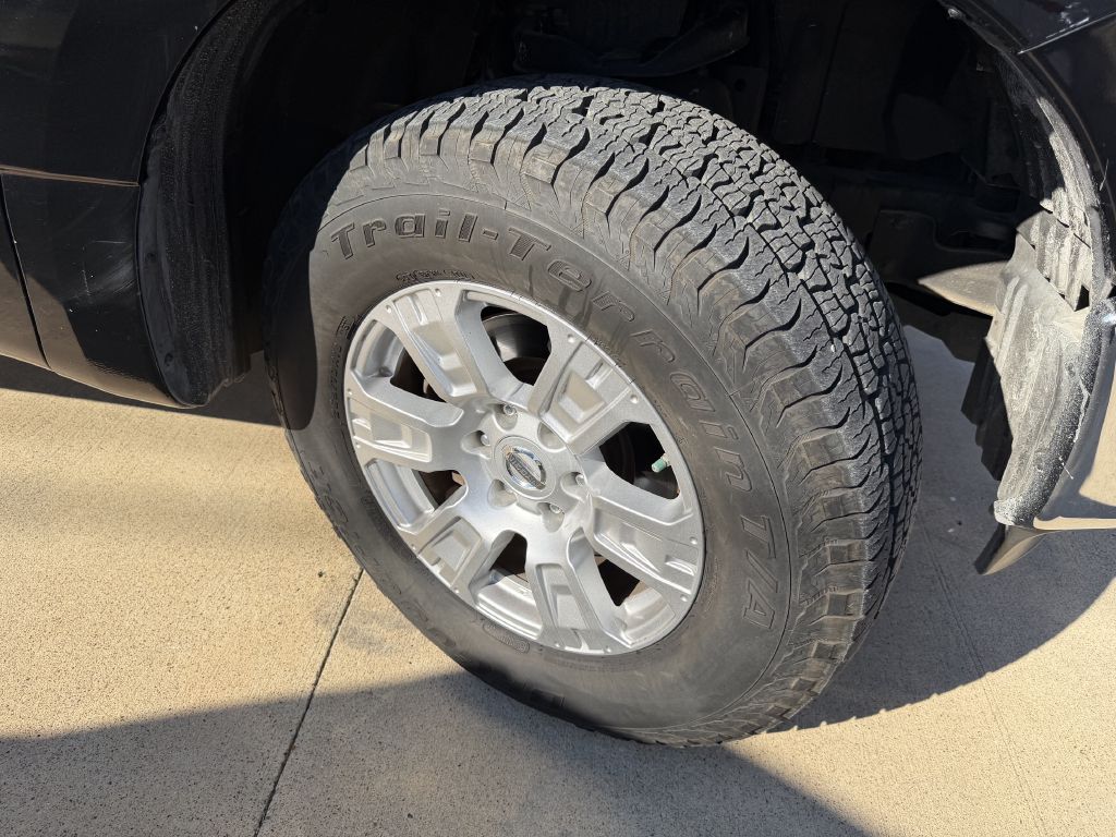 Photo 39 of this NISSAN TITAN