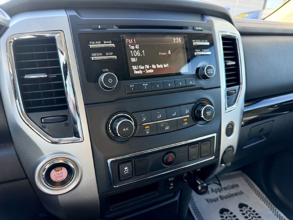 Photo 33 of this NISSAN TITAN