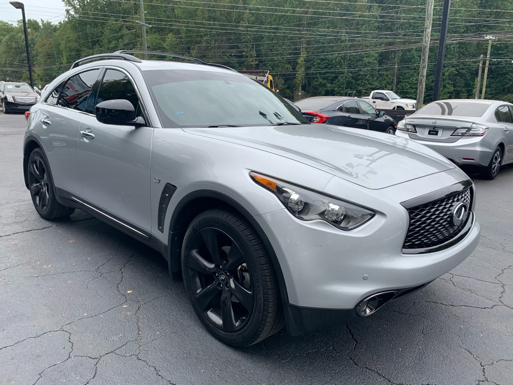2017 INFINITI QX70 BASE