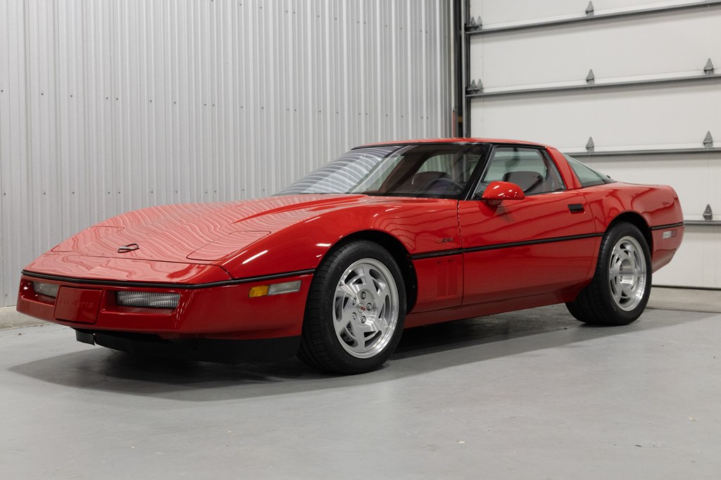 1990 Chevrolet Corvette's photo