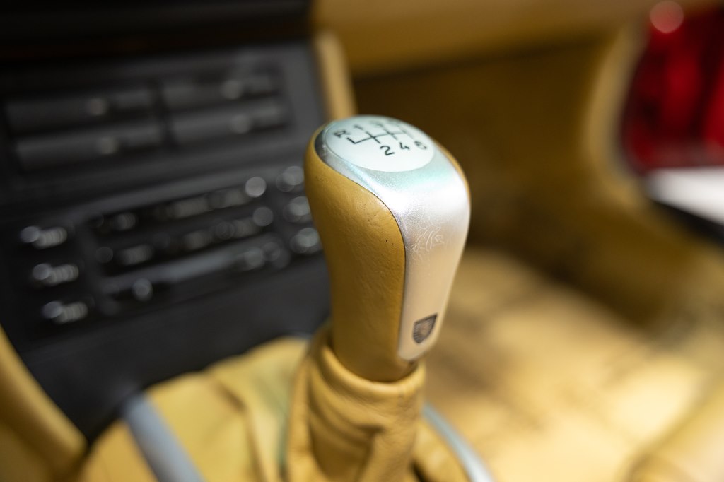 Photo 46 of this PORSCHE 911