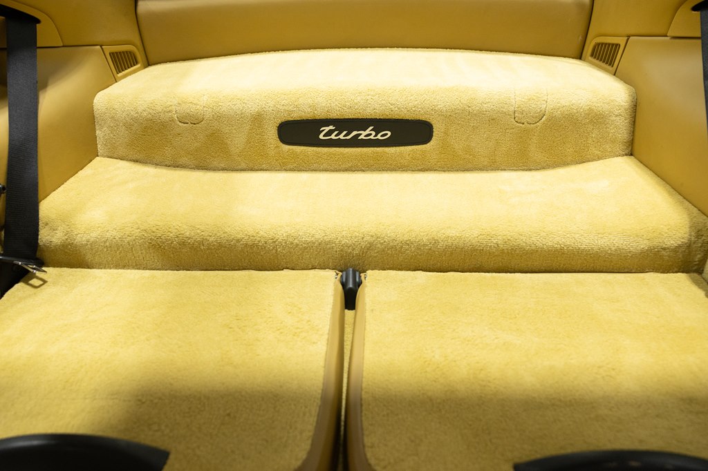 Photo 23 of this PORSCHE 911