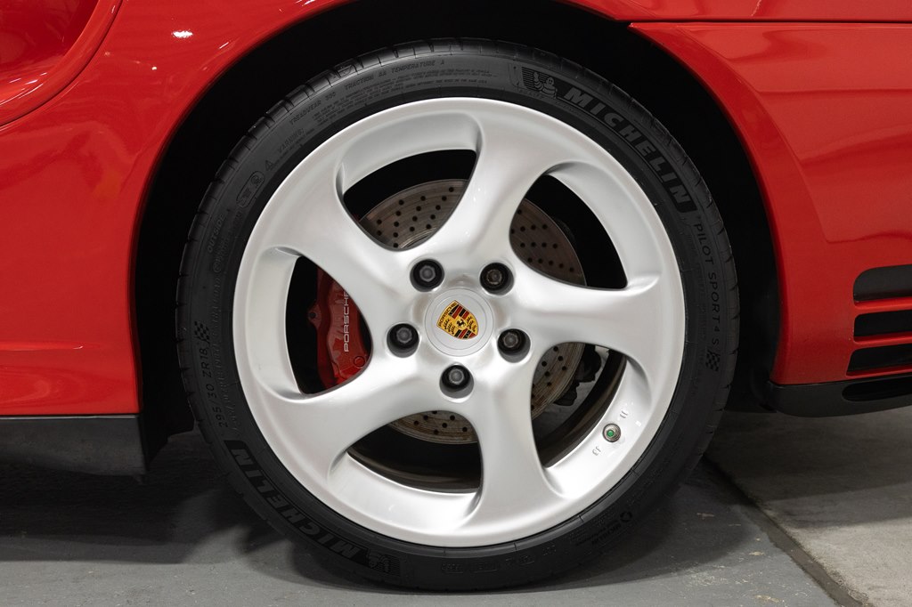 Photo 52 of this PORSCHE 911