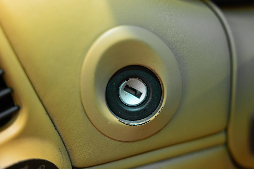 Photo 33 of this PORSCHE 911