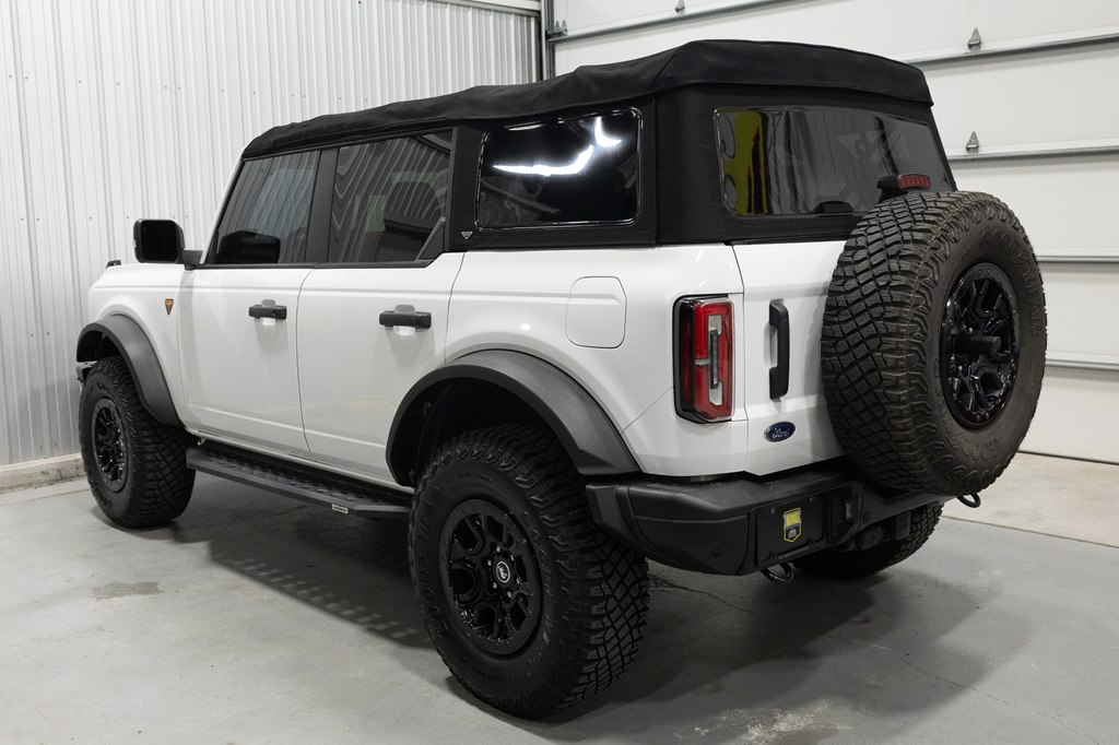 Photo 5 of this FORD BRONCO