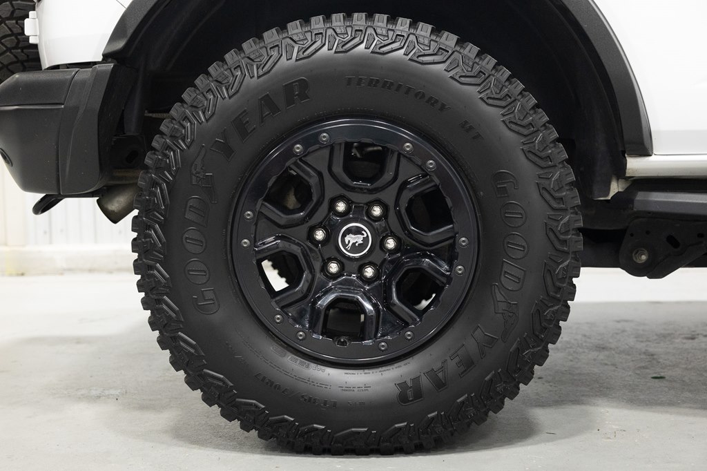 Photo 51 of this FORD BRONCO