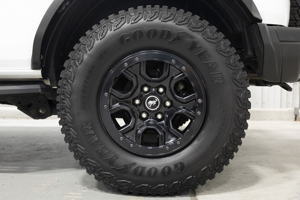 Photo 54 of this FORD BRONCO