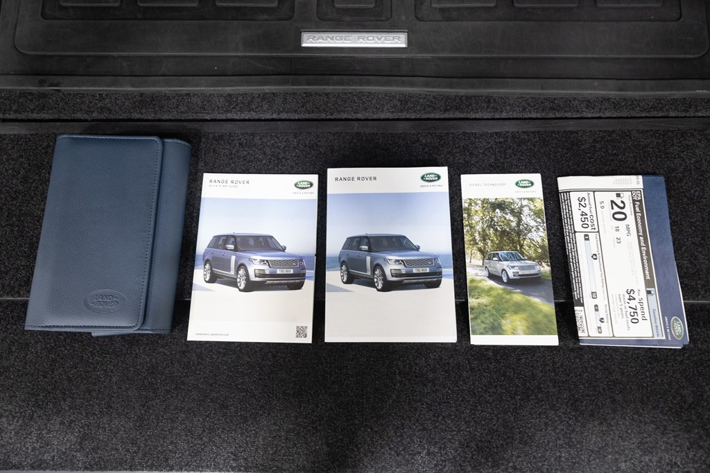 Photo 76 of this LAND ROVER RANGE ROVER