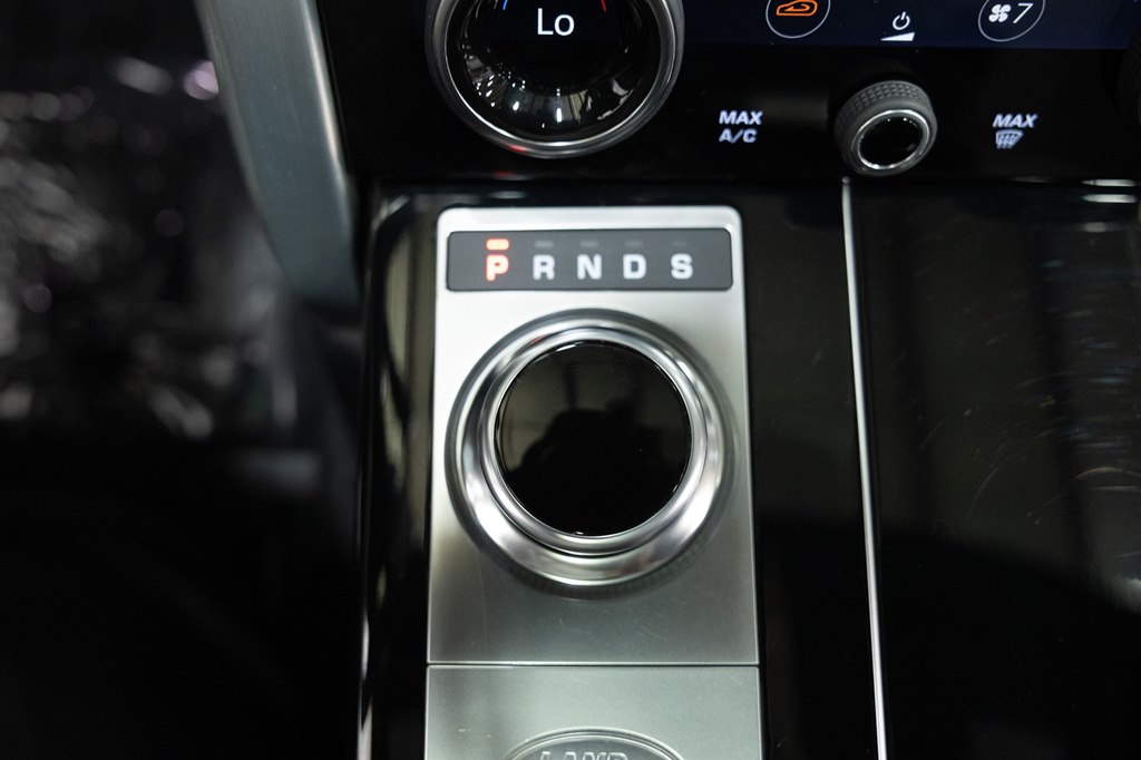 Photo 55 of this LAND ROVER RANGE ROVER